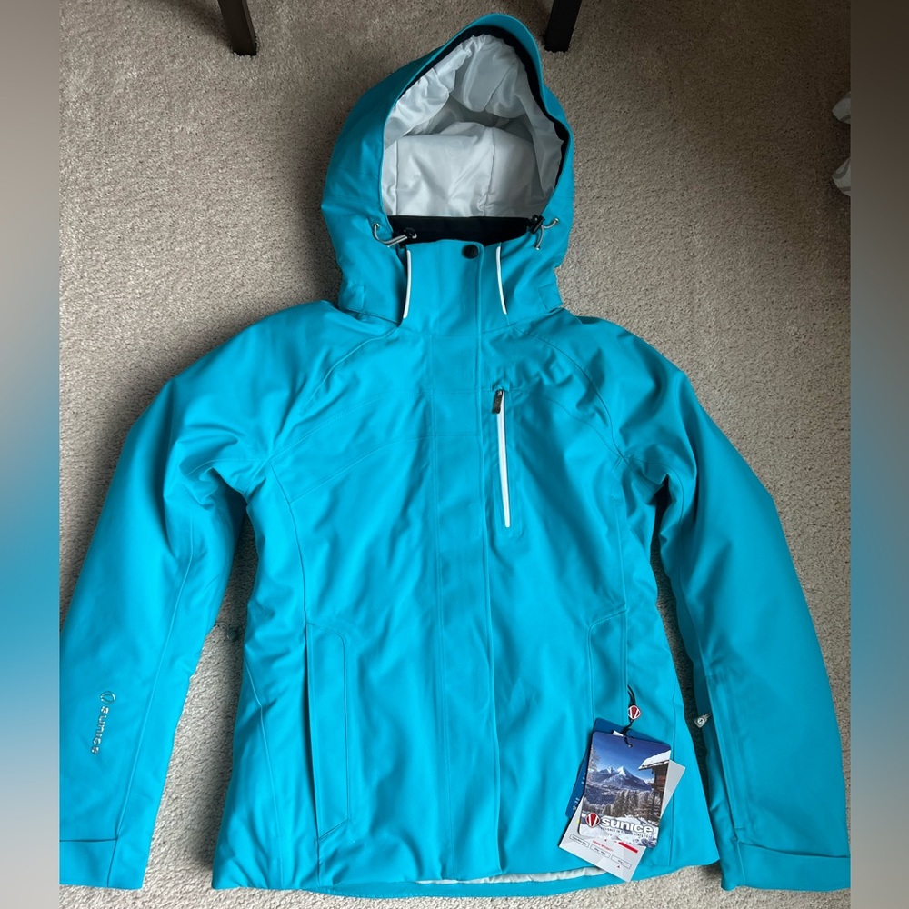 Sunice Mirage 3M Thinsulate Silkytex waterproof ski jacket with removable hood